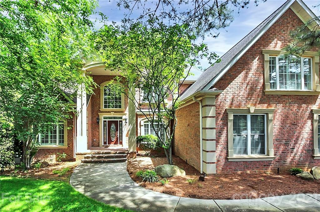 1221 Silver Arrow Court