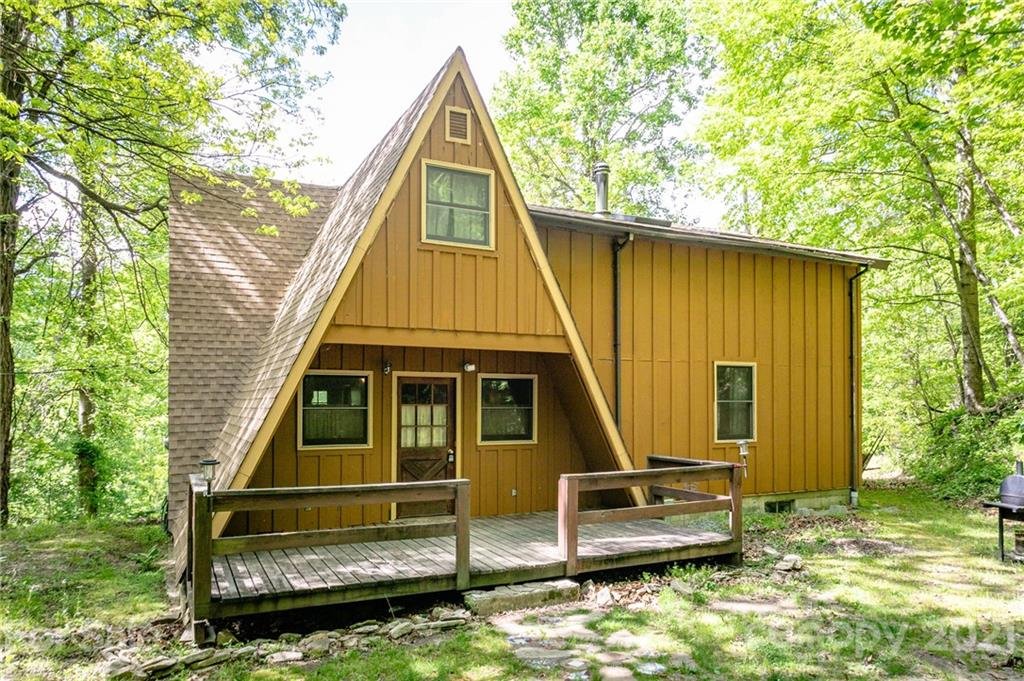 Property image 1 at 1653 Hickory Acres Road, Hendersonville, NC 28792