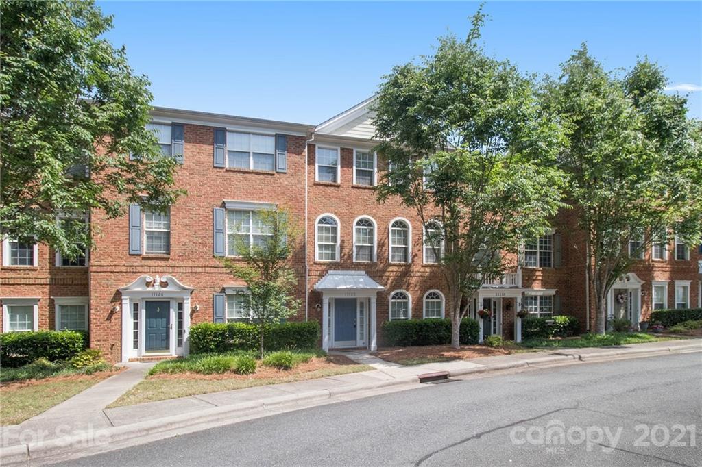 11122 Bladworth Court