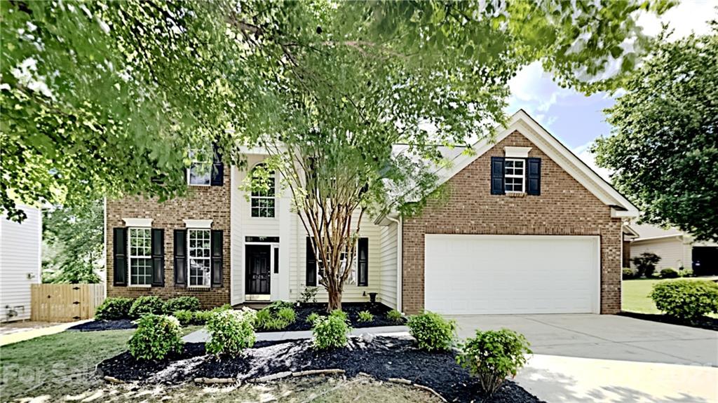 Property image 1 at 8925 Arbor Grove Lane, Charlotte, NC 28277