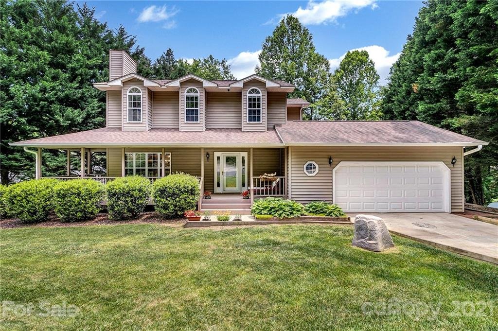 Property image 1 at 204 Waterford Drive, Mills River, NC 28759