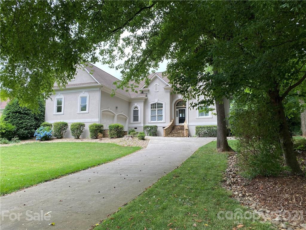 21421 Blakely Shores Drive