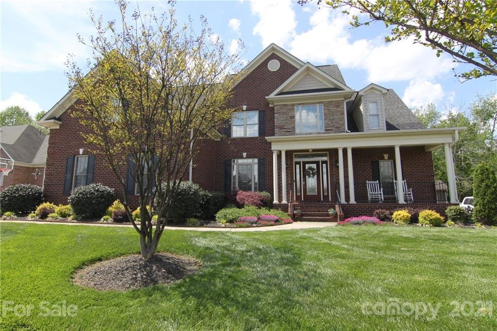 Property image 1 at 112 Daniel Efird Drive, Mount Holly, NC 28120