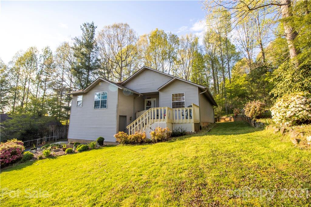 Property image 1 at 407 Cinnamon Way, Flat Rock, NC 28731