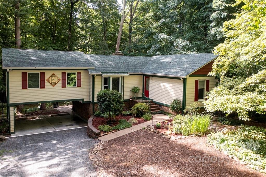 Property image 1 at 7230 Ridge Lane Road, Charlotte, NC 28262