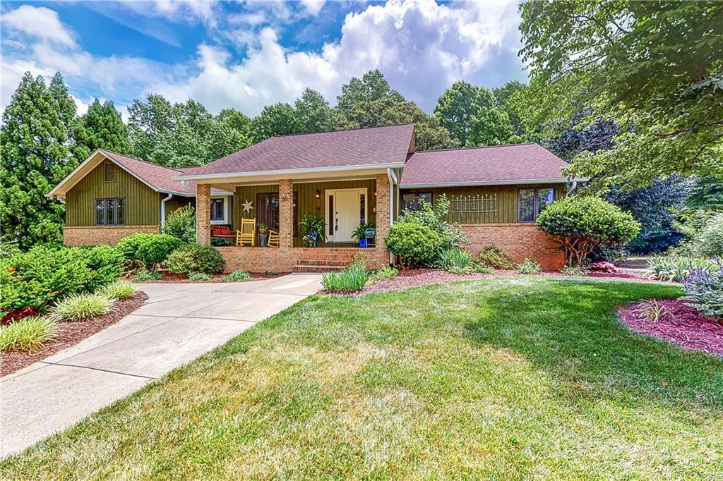 Property image 1 at 146 Renaissance Place, Statesville, NC 28625