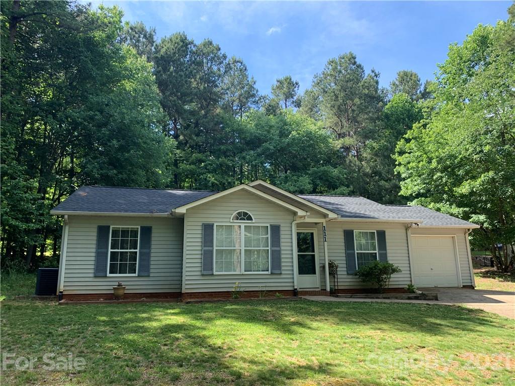 Property image 1 at 111 Creek View Road, Mooresville, NC 28117