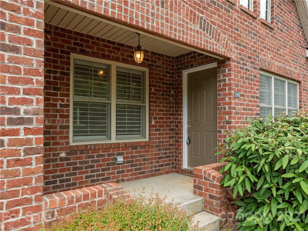 Property image 1 at 210 Wash Creek Drive, Hendersonville, NC 28739