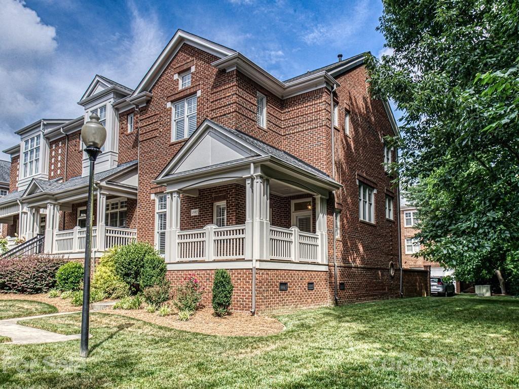 4802 South Hill View Drive