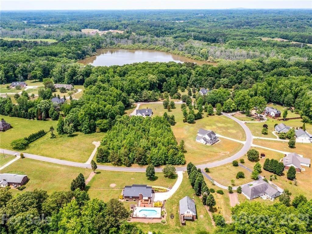 445 Steeple Chase Trail