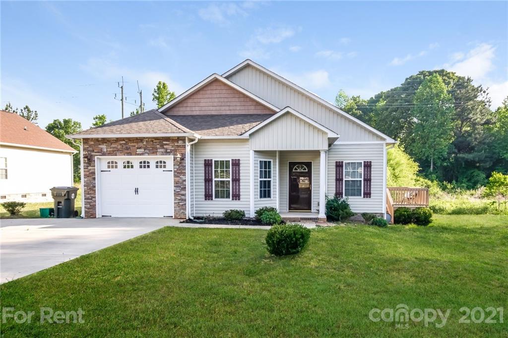Property image 1 at 321 Goldeneye Drive, Clover, SC 29710