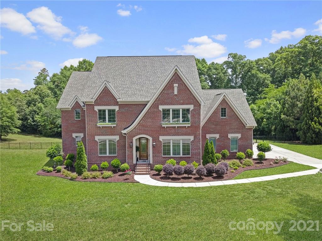 Property image 1 at 8003 Caliterra Drive, Wesley Chapel, NC 28104