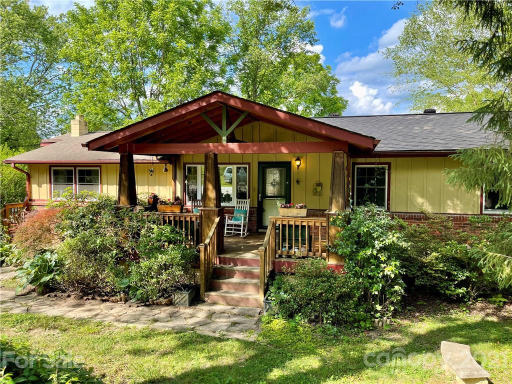 Property image 1 at 4 Chelsea Drive, Arden, NC 28704