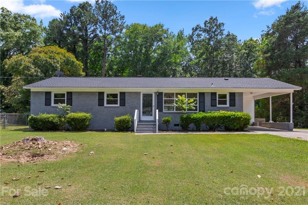 1309 Crestfield Drive