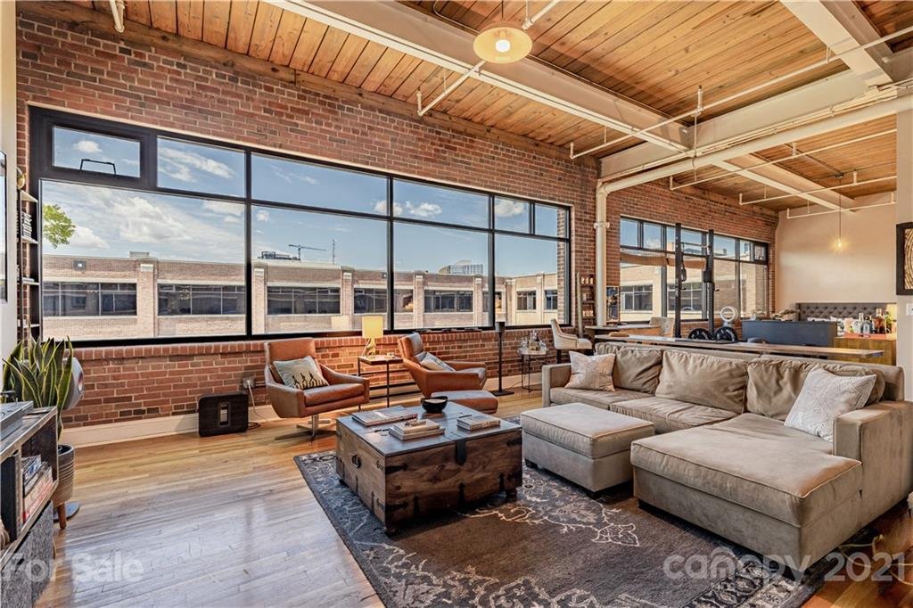 Property image 1 at 310 Arlington Avenue, Charlotte, NC 28203