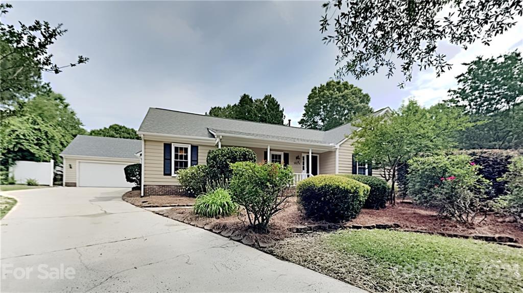 Property image 1 at 9534 Banwell Lane, Charlotte, NC 28269