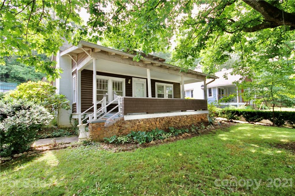 Property image 1 at 104 Middlemont Avenue, Asheville, NC 28806