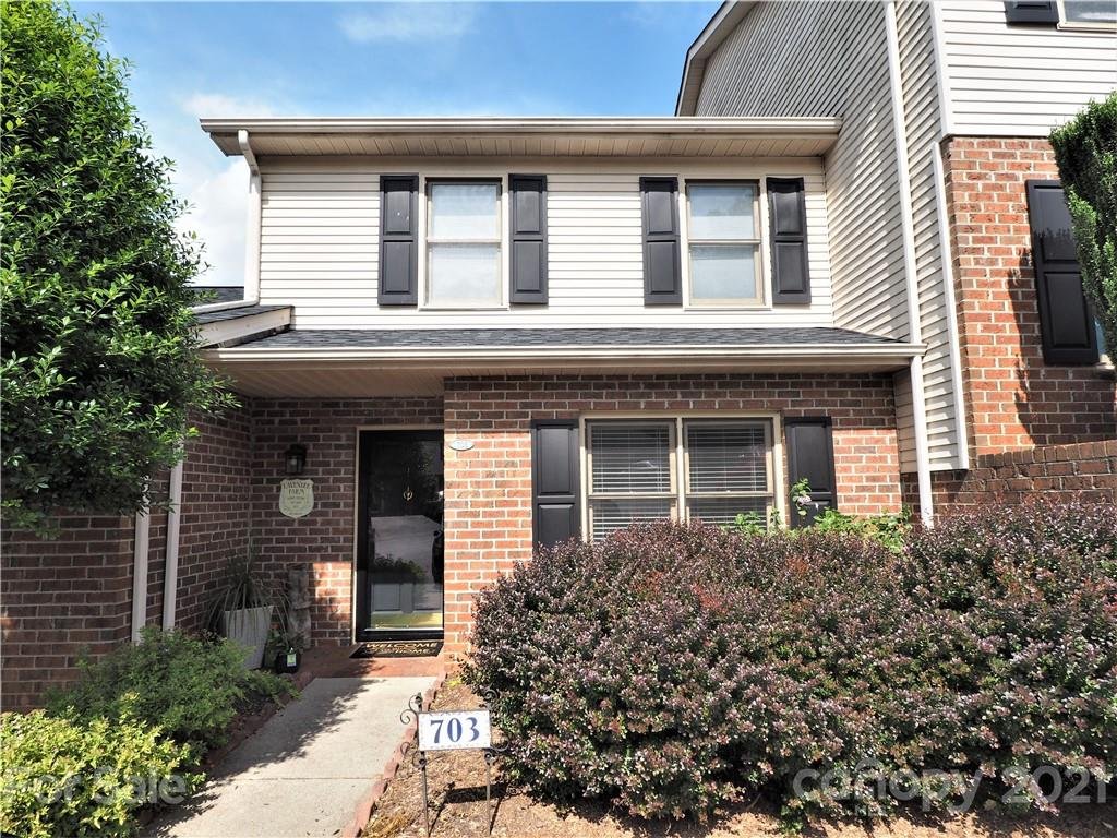 Property image 1 at 703 21st Avenue, Hickory, NC 28601