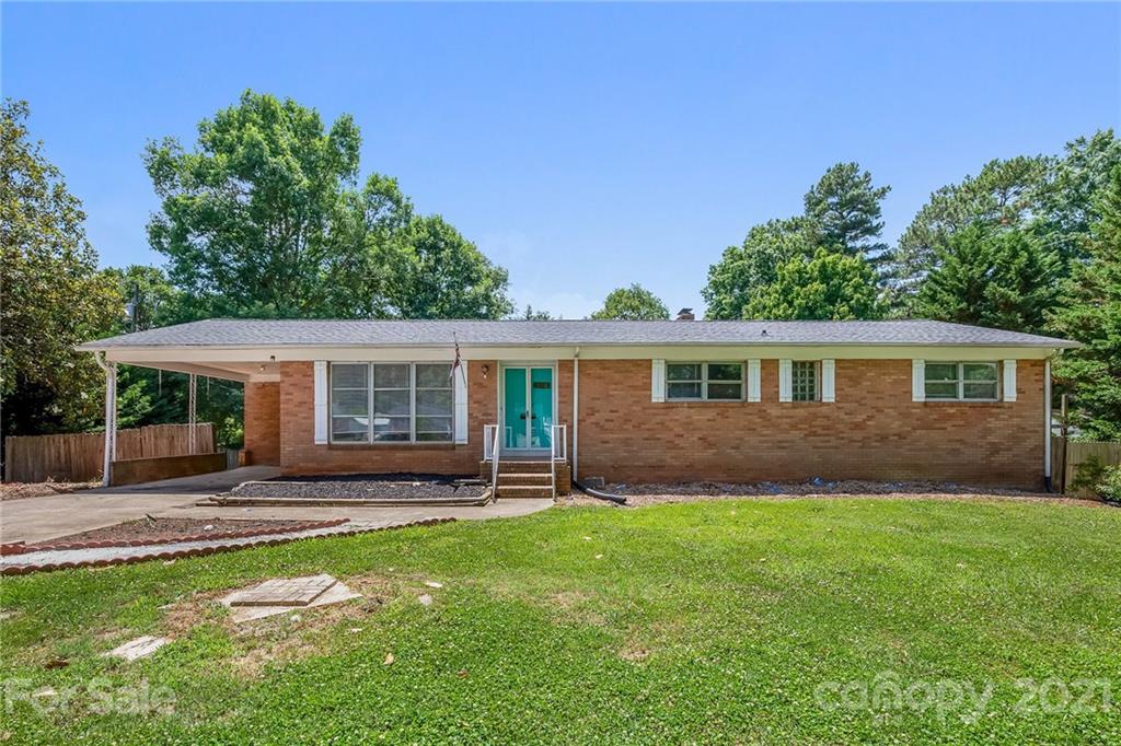 Property image 1 at 1305 Delview Road, Cherryville, NC 28021