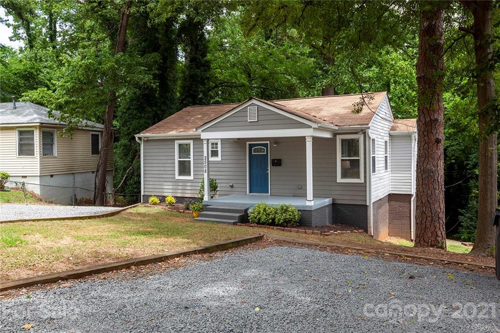 2508 Columbus Circle