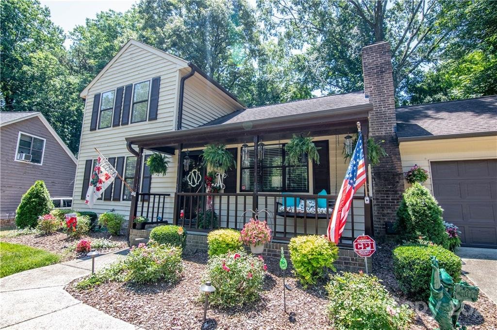 Property image 1 at 6301 Whitewater Drive, Charlotte, NC 28214