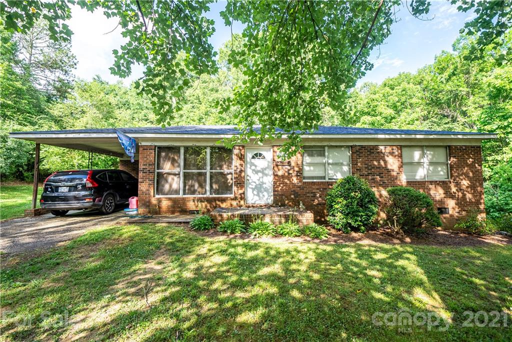 21690 Singlewood Road