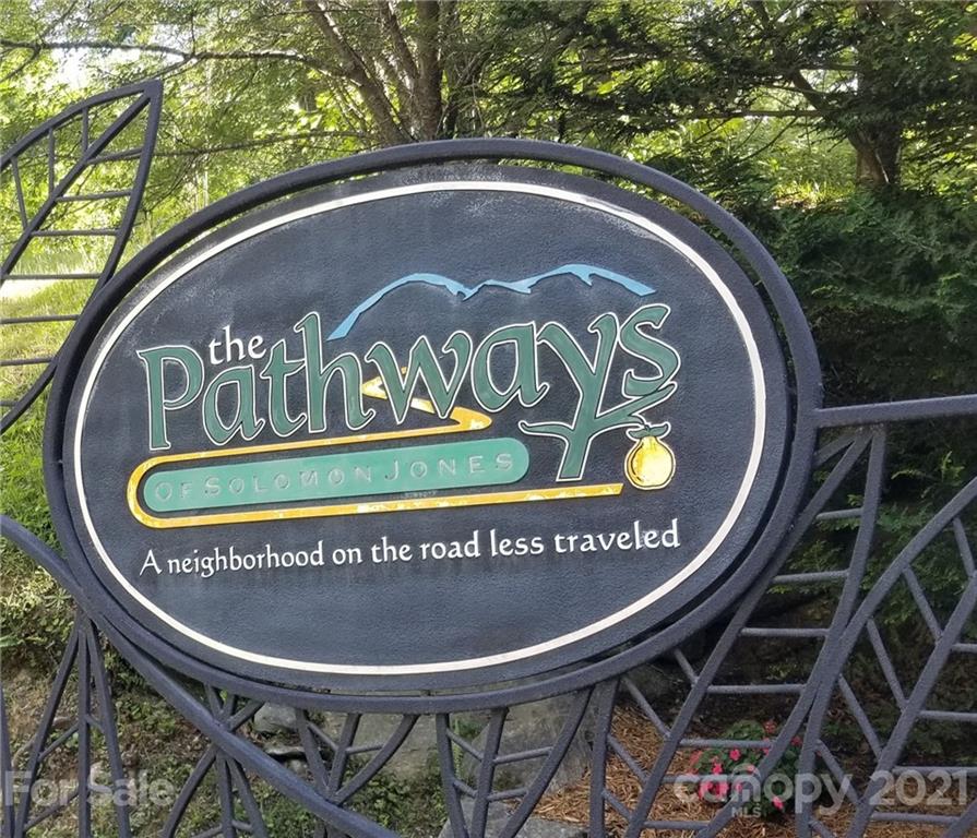 Property image 1 at 232 Solomon Circle, Hendersonville, NC 28739