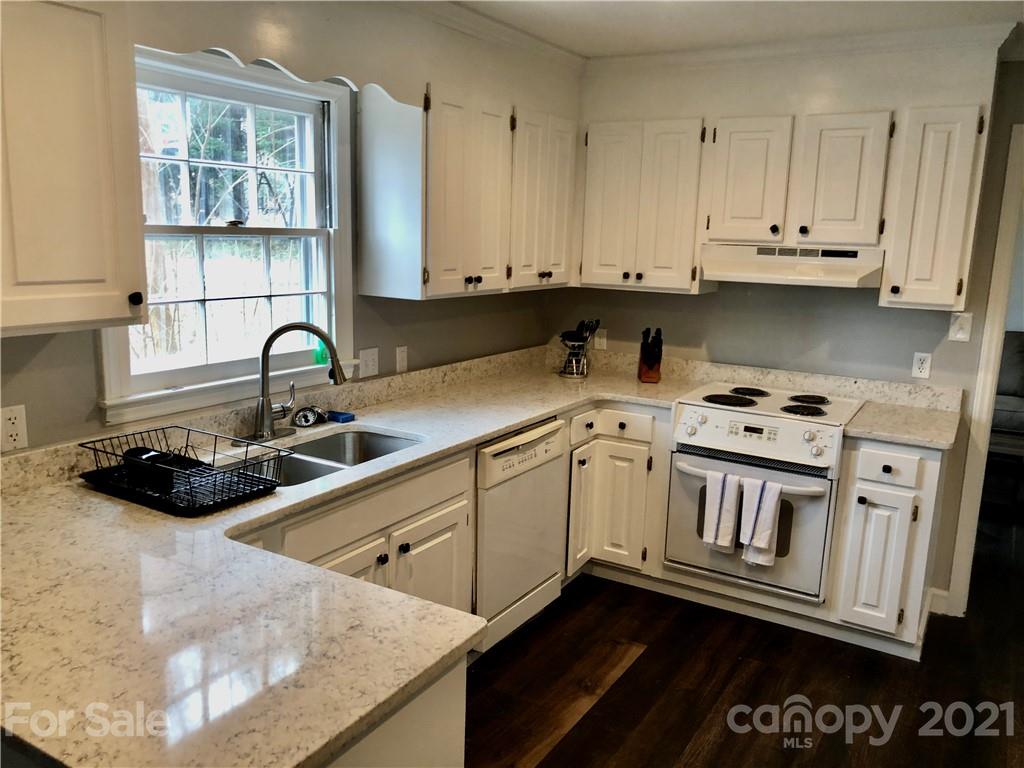 Property image 1 at 2409 Rosemond Circle, Gastonia, NC 28056