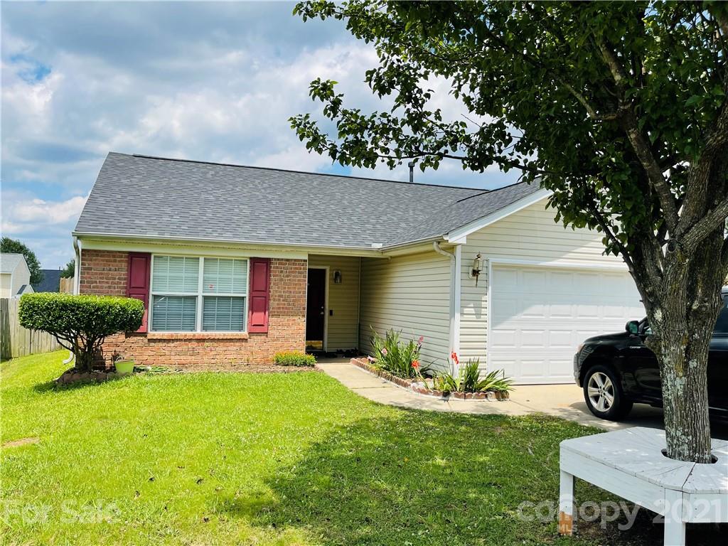 Property image 1 at 1741 Southwind Drive, Charlotte, NC 28216