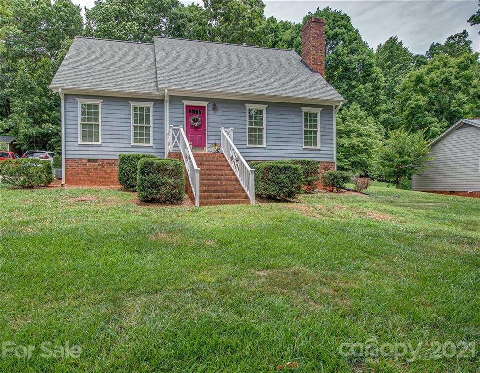 Property image 1 at 39 Bowen Drive, Belmont, NC 28012