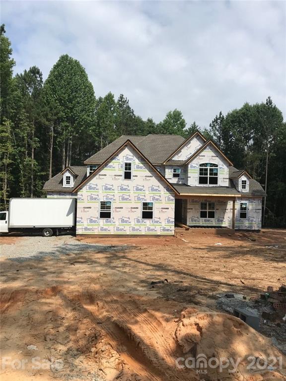 Property image 1 at 6649 Harbor Oaks Drive, Denver, NC 28037