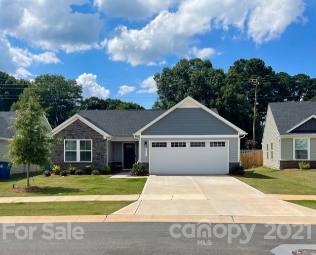 Property image 1 at 4215 Mackinnon Drive, Charlotte, NC 28214