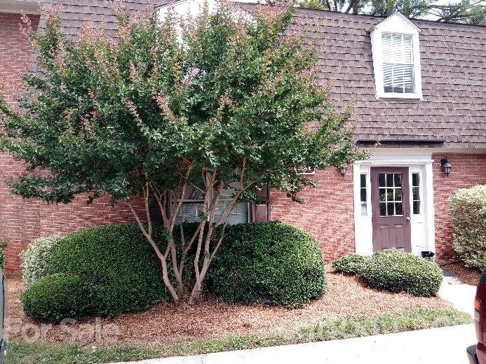 Property image 1 at 5805 Hunting Ridge Lane, Charlotte, NC 28212