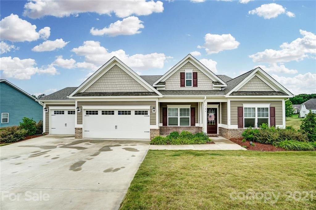Property image 1 at 126 Sierra Chase Drive, Statesville, NC 28677