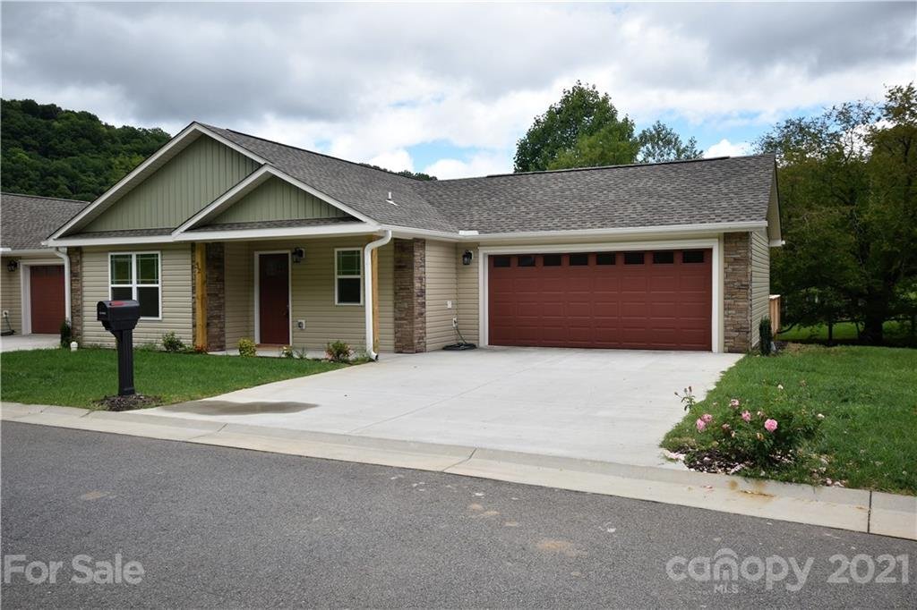 Property image 1 at 32 February Lane, Waynesville, NC 28785