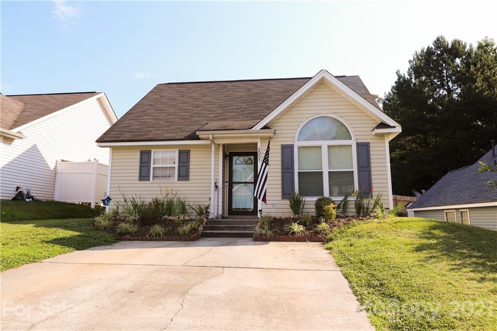 2007 Duke Adam Street