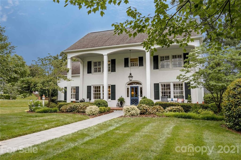 Property image 1 at 301 W Tenth Avenue, Gastonia, NC 28052