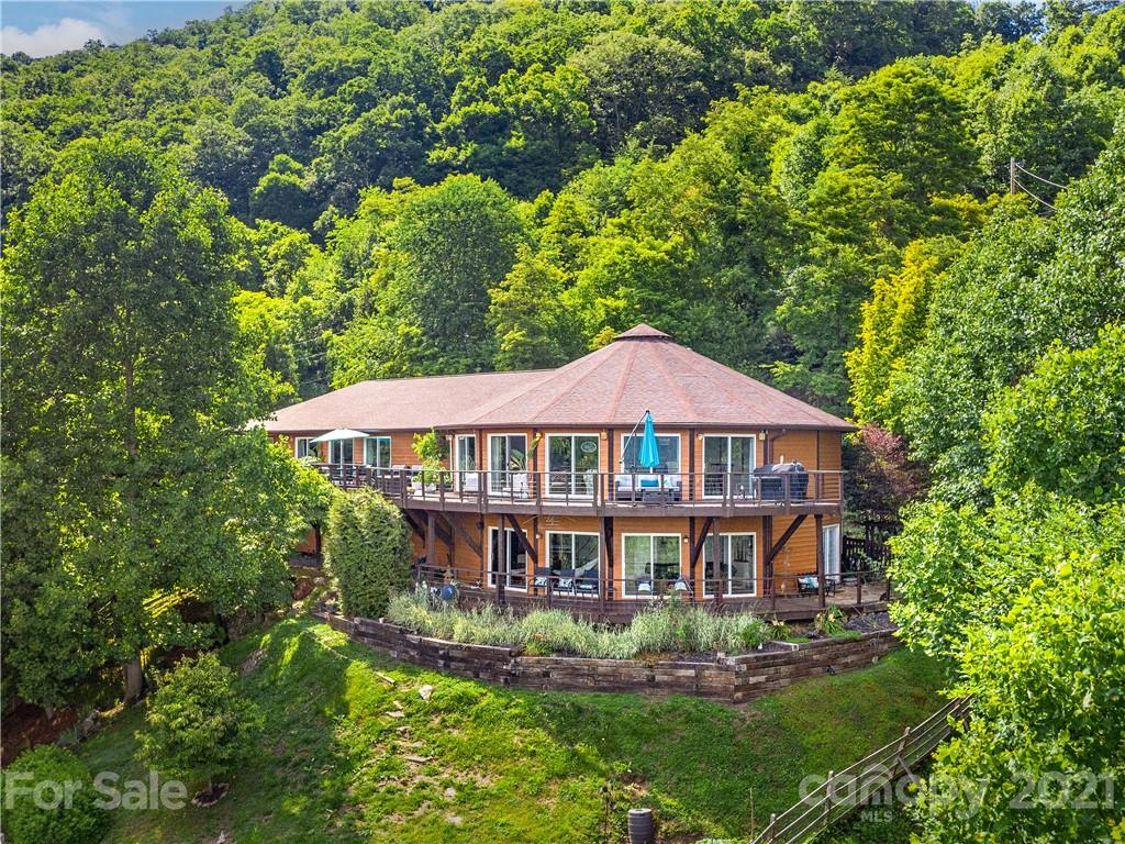 Property image 1 at 1280 Cathey Cove Road, Waynesville, NC 28786