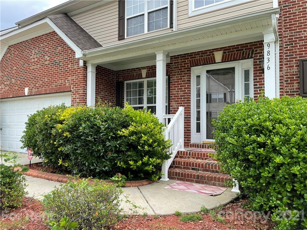 Property image 1 at 9836 Jeanette Circle, Charlotte, NC 28213