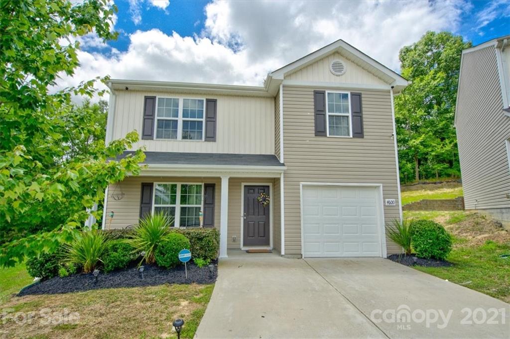 Property image 1 at 4600 Montelena Drive, Charlotte, NC 28214