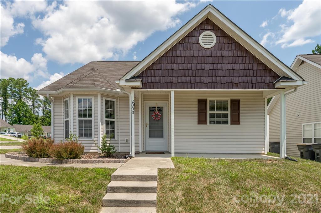 2003 Duke Adam Street