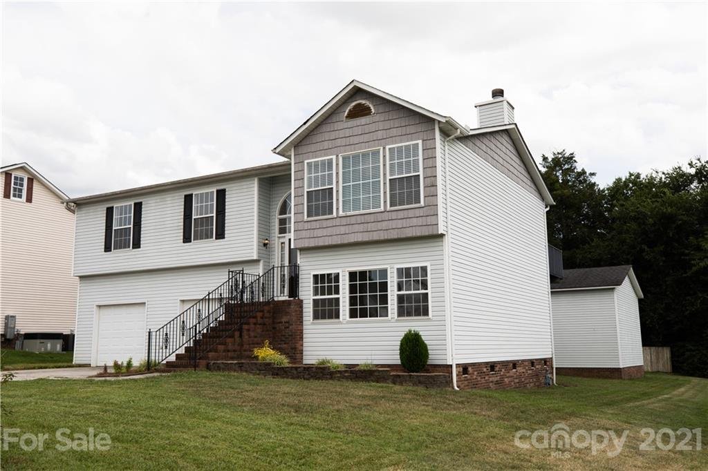 Property image 1 at 3673 Farm Lake Drive, Concord, NC 28027