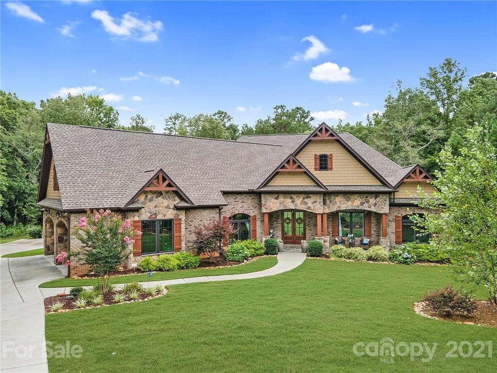 1089 Rolling Park Lane