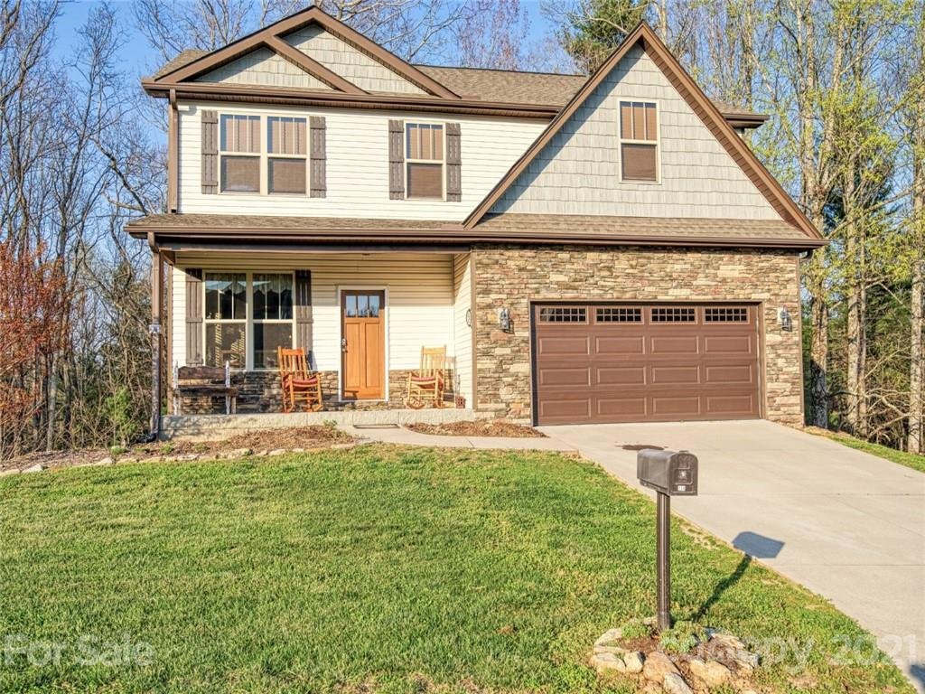 Property image 1 at 236 Beck Creek Circle, Flat Rock, NC 28731