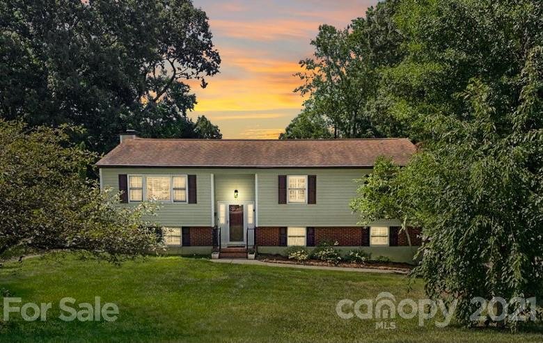 Property image 1 at 222 Dogwood Drive, Mount Holly, NC 28120