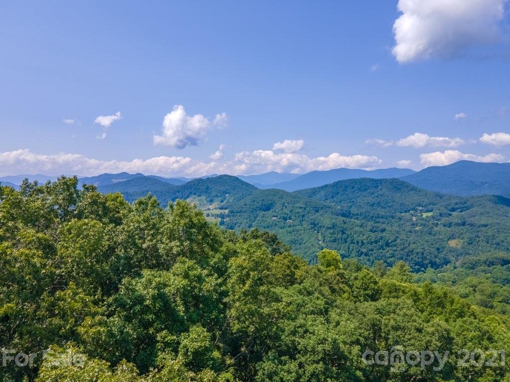 Property image 1 at 9 Walnut Ridge Drive, Clyde, NC 28721