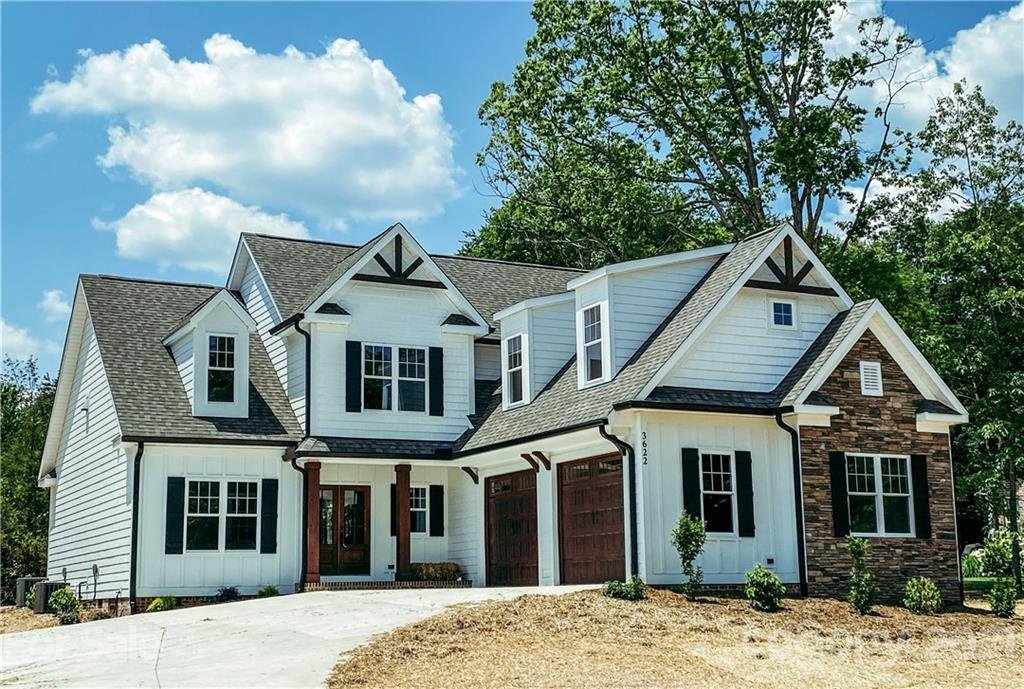 Property image 1 at 3622 46th Avenue, Hickory, NC 28601