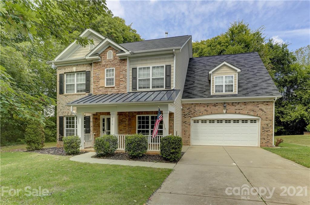 Property image 1 at 625 Heritage Boulevard, Fort Mill, SC 29715