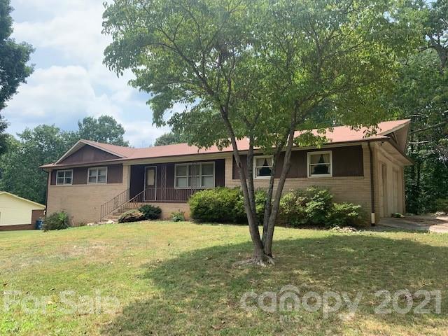 Property image 1 at 1141 Fairview Street, Claremont, NC 28610