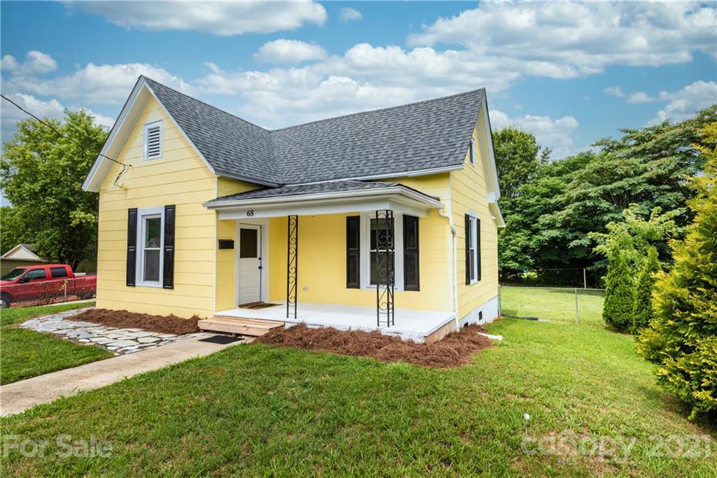 Property image 1 at 68 14th Street, Hickory, NC 28602